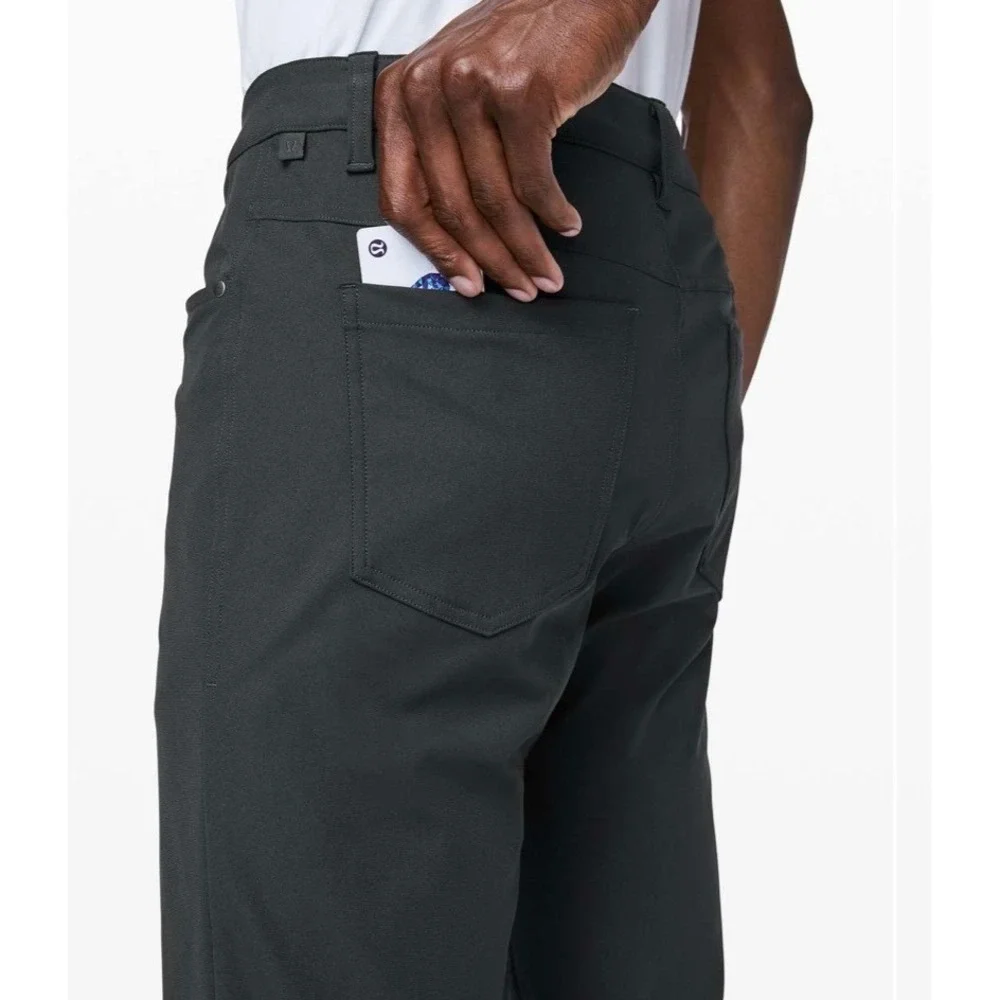 Lululemon Mens‎ Black ABC Commission Cropped Pants Size 31  x 24 Stretch